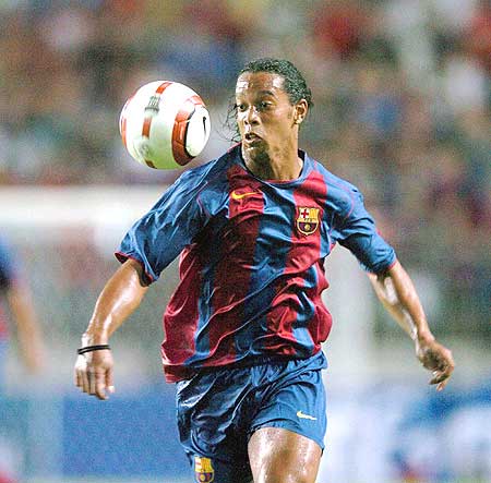 国际市场扩 国际市场扩