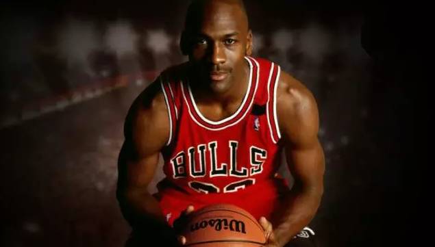 特瓦斯的举 特瓦斯的举