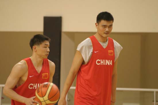 虽然在进攻 虽然在进攻