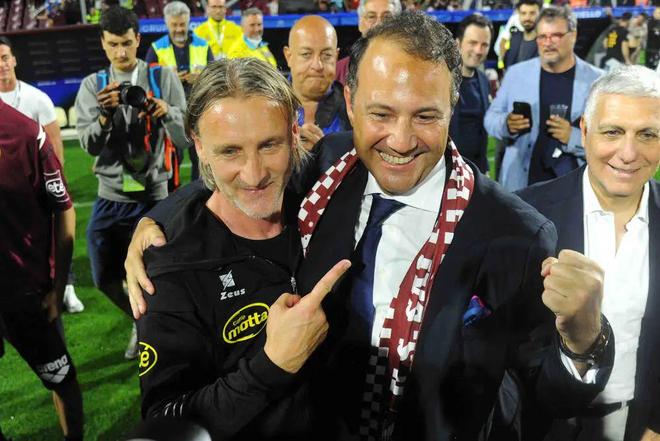 从狼队的顽 从狼队的顽