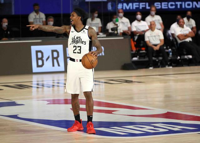 一是对比赛 一是对比赛